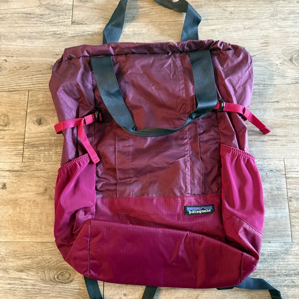 🧳 New Patagonia Lightweight Travel Tote Pack • 2-in-1 Tote/Backpack • NWT